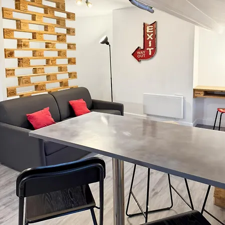 Cosy Coeur D'aurillac, 2 Lits, Wifi * Орийак