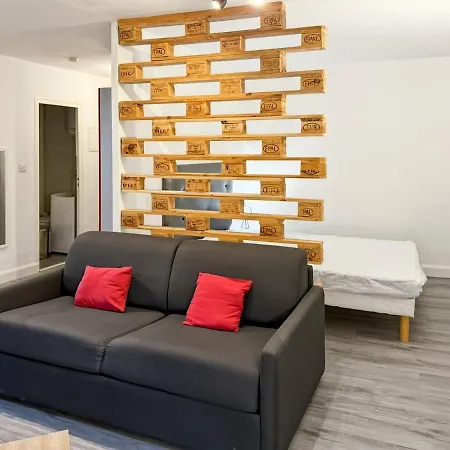 Cosy Coeur D'aurillac, 2 Lits, Wifi Апартаменты *
